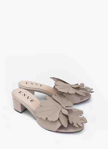 Cattleya Mid Heels - Creme image