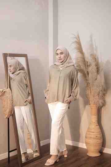 Aira Blouse - Olive