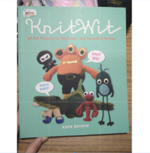 Buku KnitWit Book