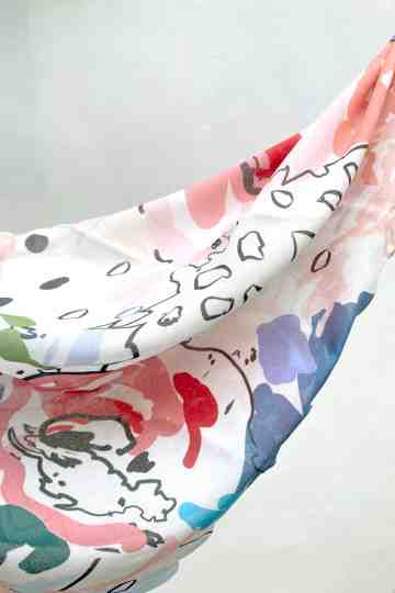 Floral Scallop Headscarf image