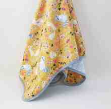 BABY AND TODDLER BLANKET_B3041_RACOON FLOWER MUSTARD