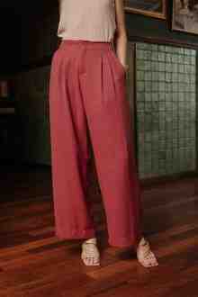 JOOSIE PANTS IN CURRANT RED (START SHIPPING 30 JANUARY)