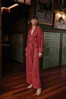 NADYAA BLAZER IN CURRANT RED (START SHIPPING 30 JANUARY)