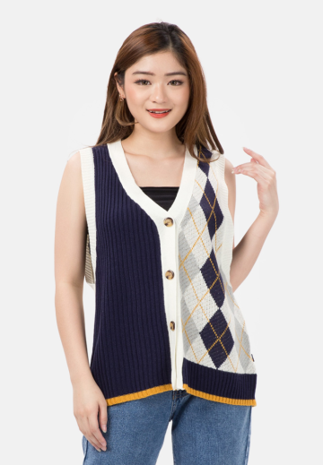 Combination Pattern Knit Vest image