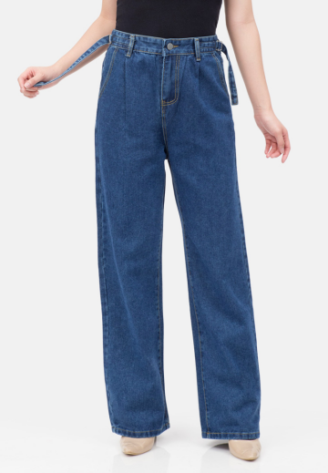 Buckle Waist Straight Jeans image