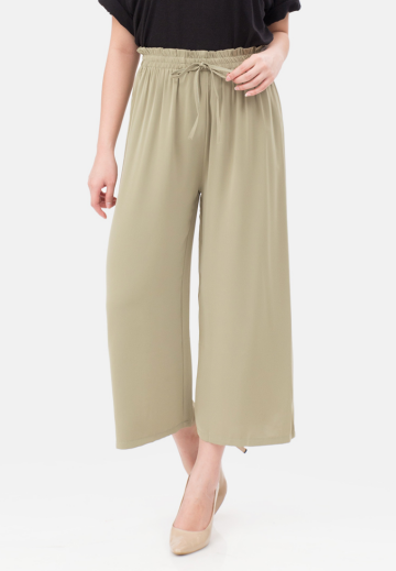 Egy Culotte Pants in Green image