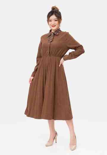 Jane Midi Dress in Brown image