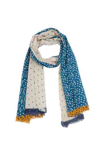 Multicolor Scarf With Contrasted Pattern