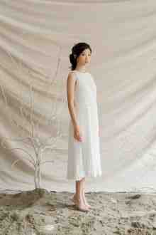 Vienna dress in white l 1 LEFT