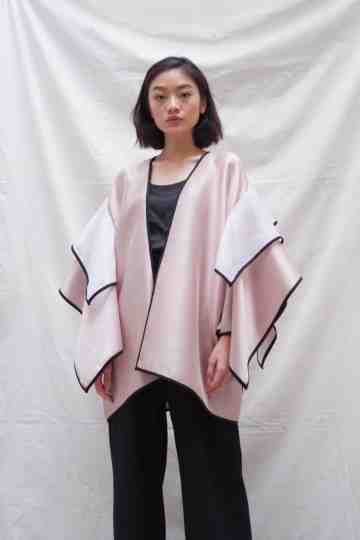LAILA OUTER