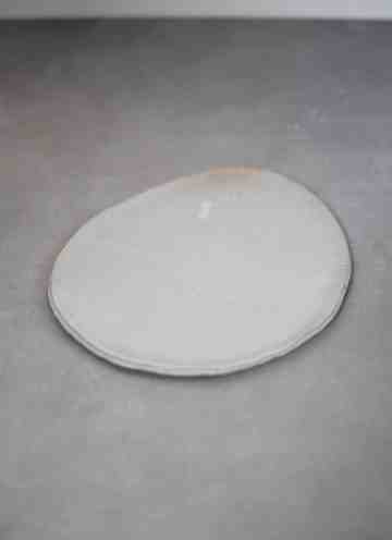 White Hebi Plate