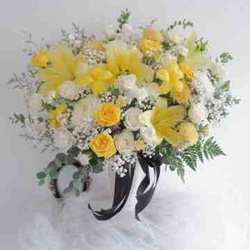 Cheerful Yellow Vase Arrangments