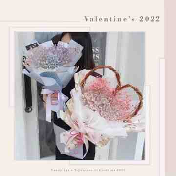 Peachy Pink Baby Breath with Heart Shape Rattan (Baby Breath Series) in Small